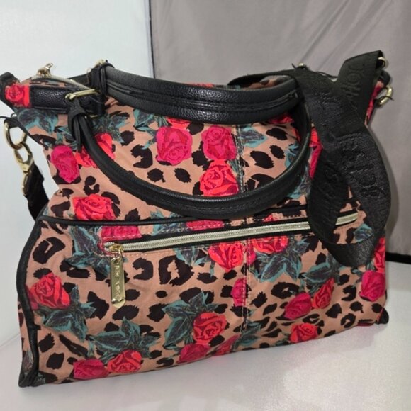 Betsey Johnson large animal rose print bag with detachable shoulder strap - Picture 4 of 9